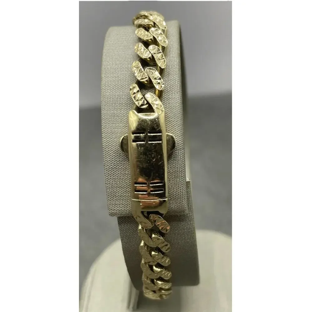 10K Yellow Gold Curb Link Diamond Cut Bracelet (22182)